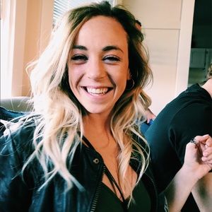 Meet your Posher, Sydney